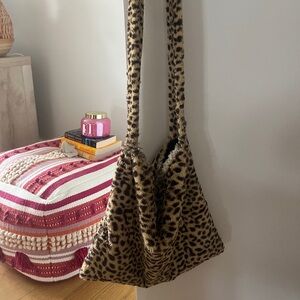 Leopard Print Faux Fur Crossbody Bag - Brown